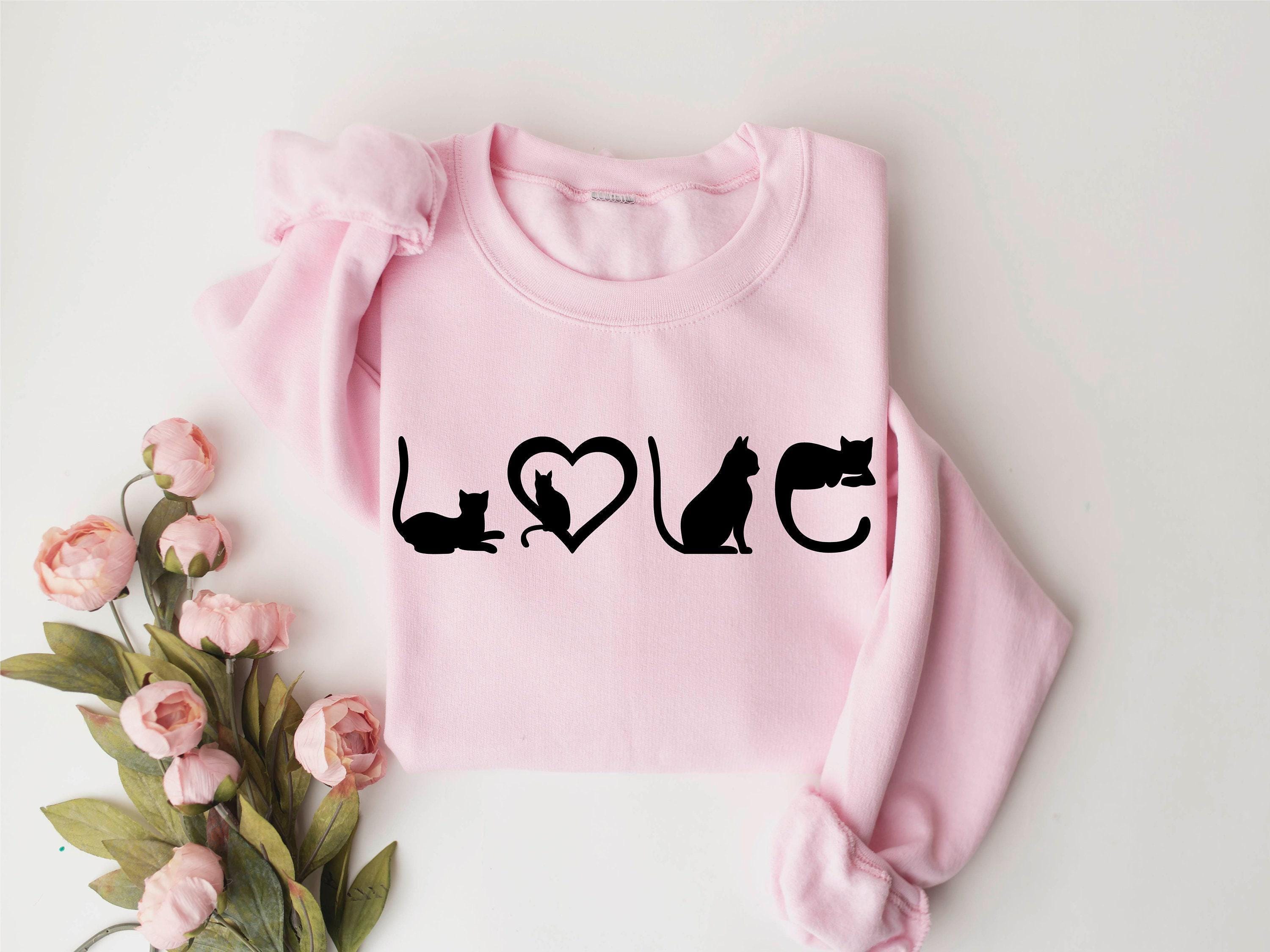 ✨Cat Mom Gildan 18000 Sweatshirt✨ Cozy Black Printify Choice for Women, Perfect Gift for Cat Lovers, Christmas Aesthetic Outfit