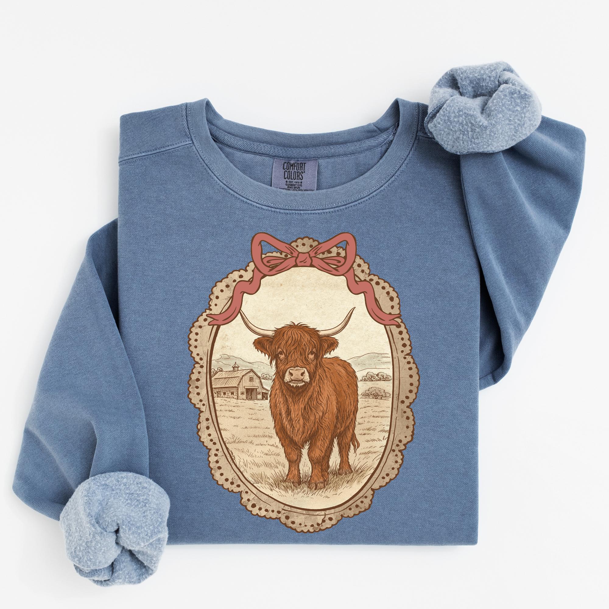Vintage Highland Cow PNG for Sublimation, Cottagecore Coquette Oval Frame, Homestead Mama Design for Gildan 18000 Crewneck, Grandma Core Gift, Digital